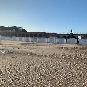  Appartement 90m2 Op 70m Van Het Strand. België